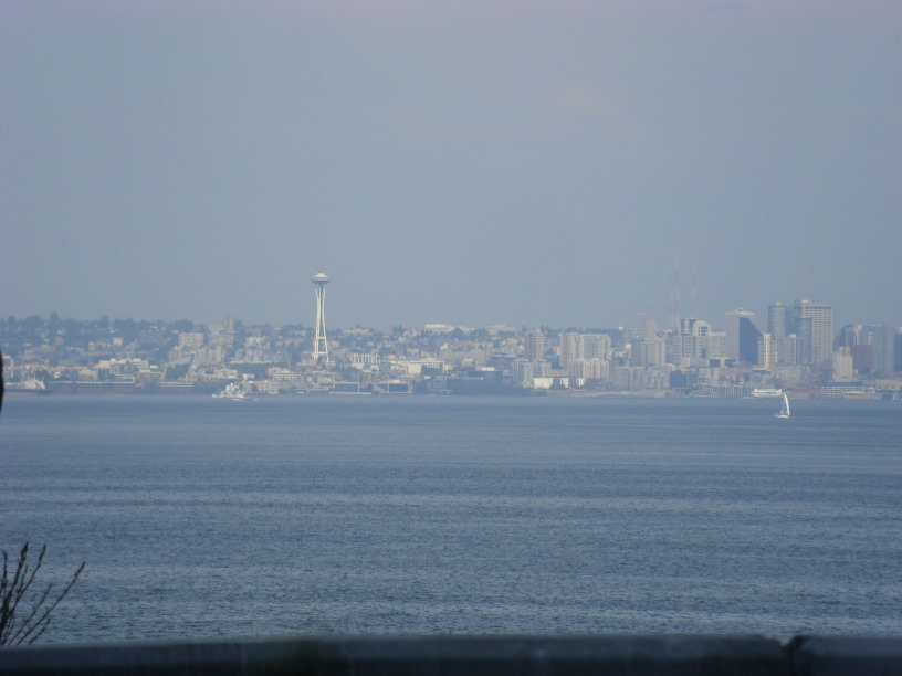 the shoreline here is full of houses, this is a rare viewpoint